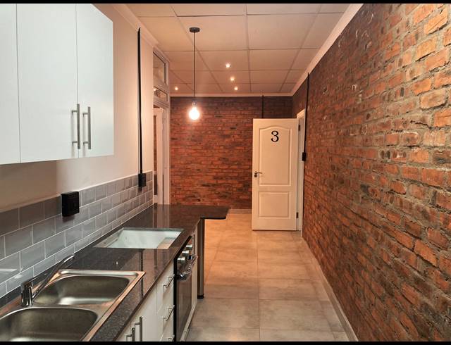 2 BEDROOM APARTMENT FOR SALE IN HILTON CENTRAL